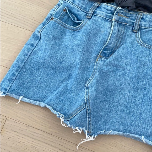Harper & Me size 6 Denim Mini Skirt - Picture 3 of 6